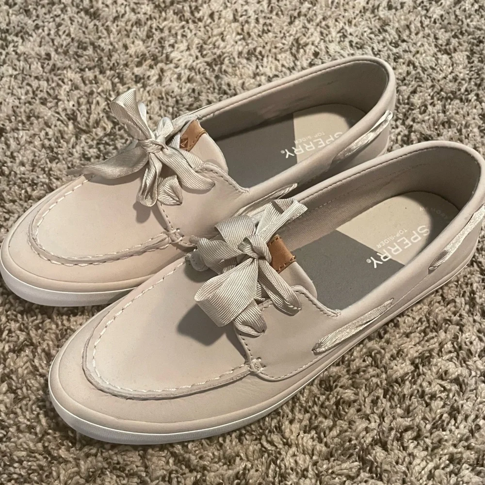 Sperrys - Picture 1 of 5